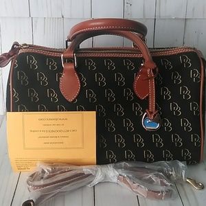 🦆Dooney & Bourke🦆 bag